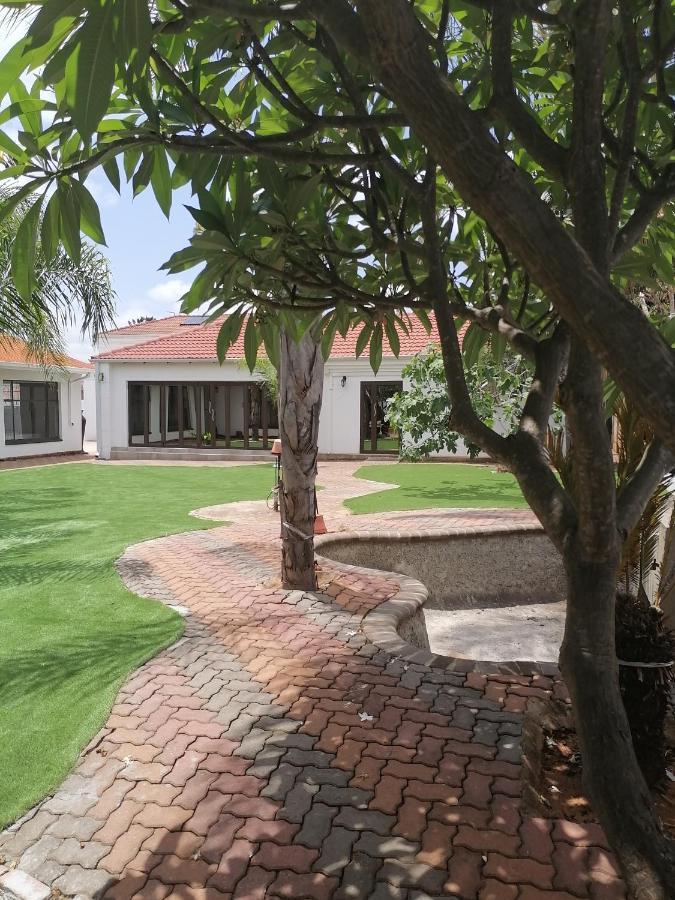The Shamrock Hotel Polokwane Esterno foto