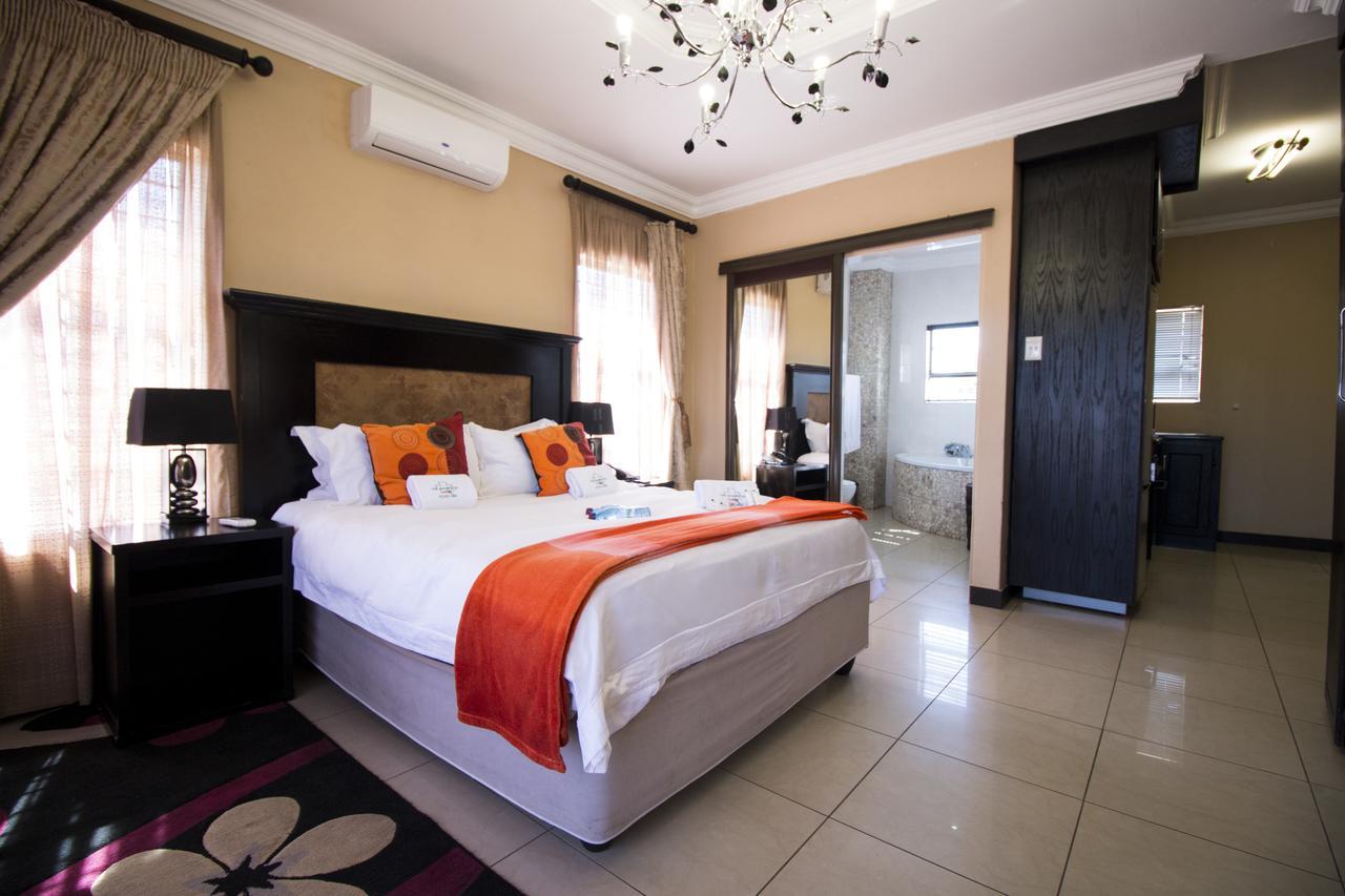 The Shamrock Hotel Polokwane Esterno foto