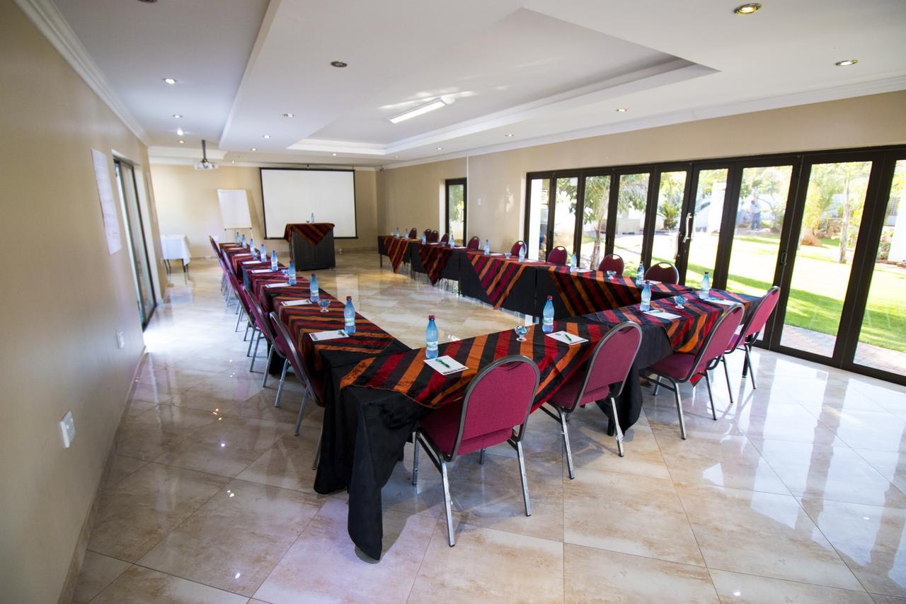 The Shamrock Hotel Polokwane Esterno foto